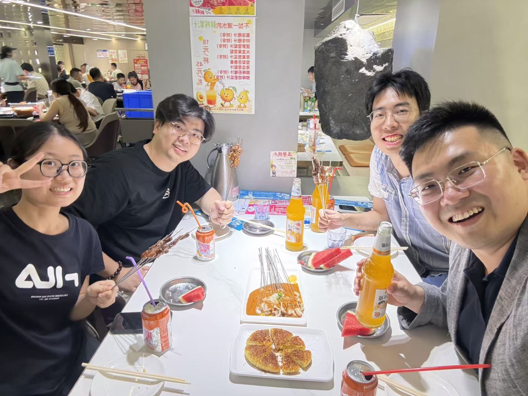 SUM Lab team dinner in Xi'an