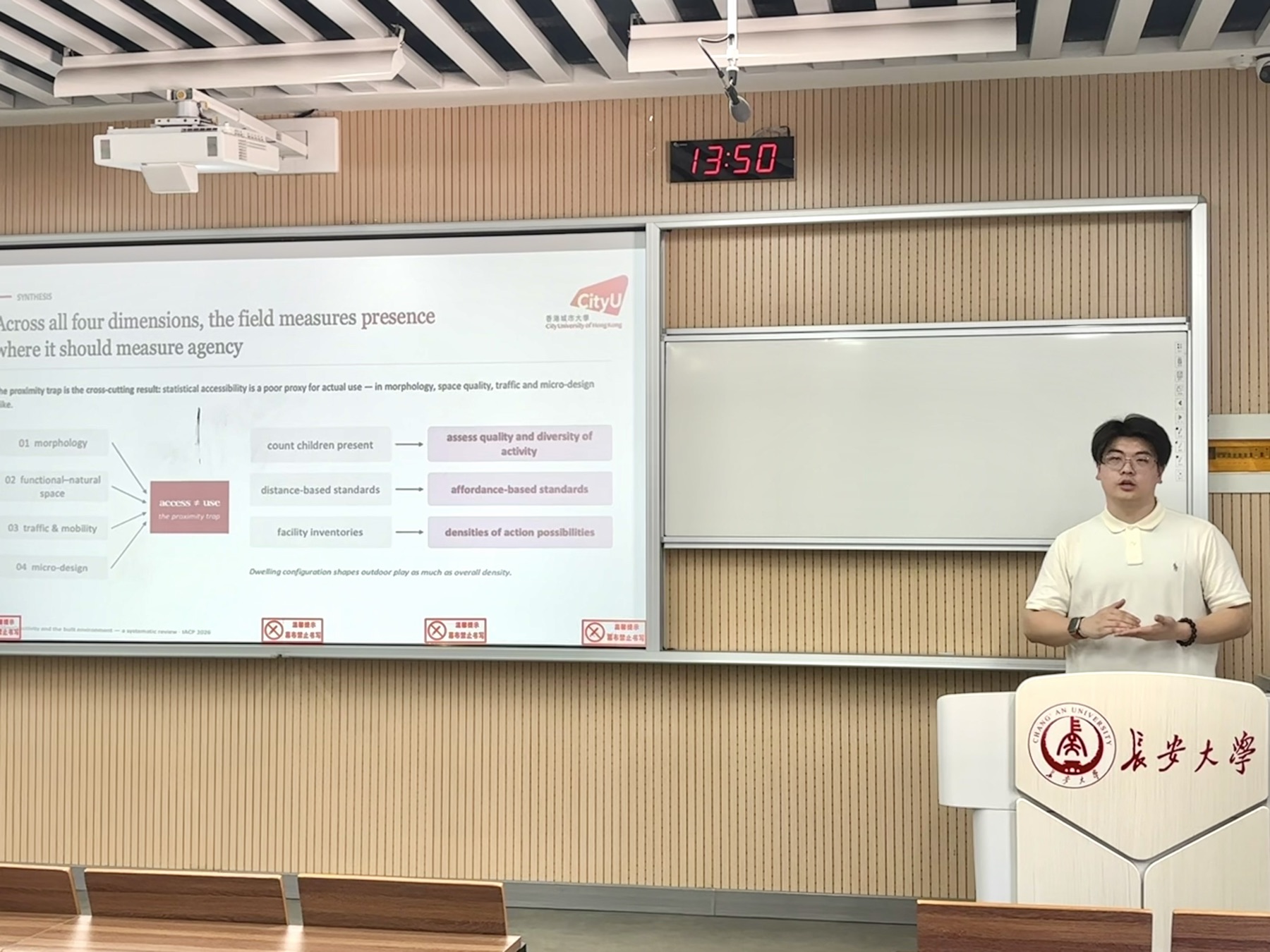 Zhaorong Feng presenting on children's activity patterns